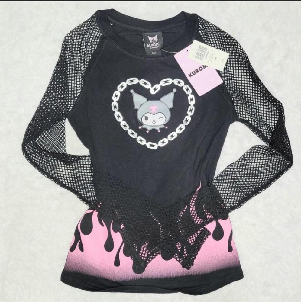 Hot Topic Black & Pink Kuromi Top With Fishnet Sleeves Women's US Small! ✨️ NWT